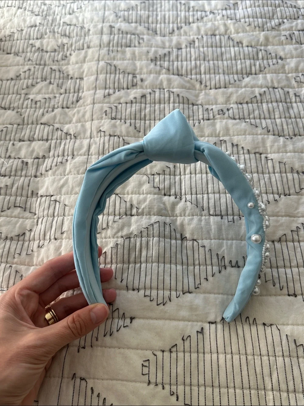 “MRS” Pearl-Embellished Light Blue Knotted Headband